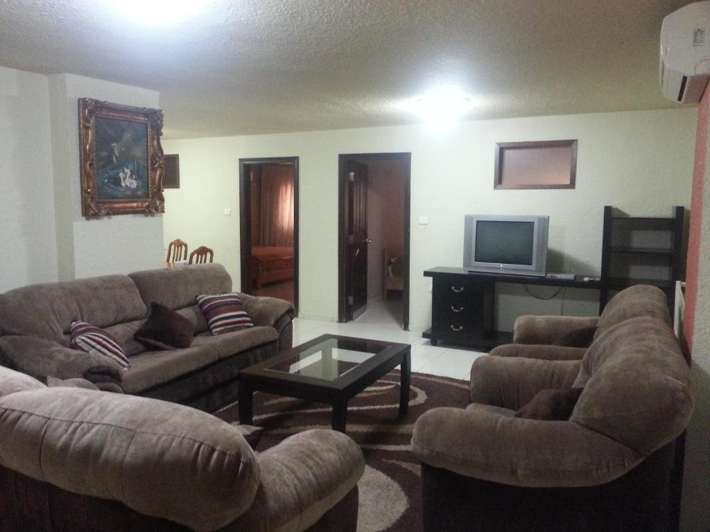 Alballouti Hotel Suites Amman Phòng bức ảnh