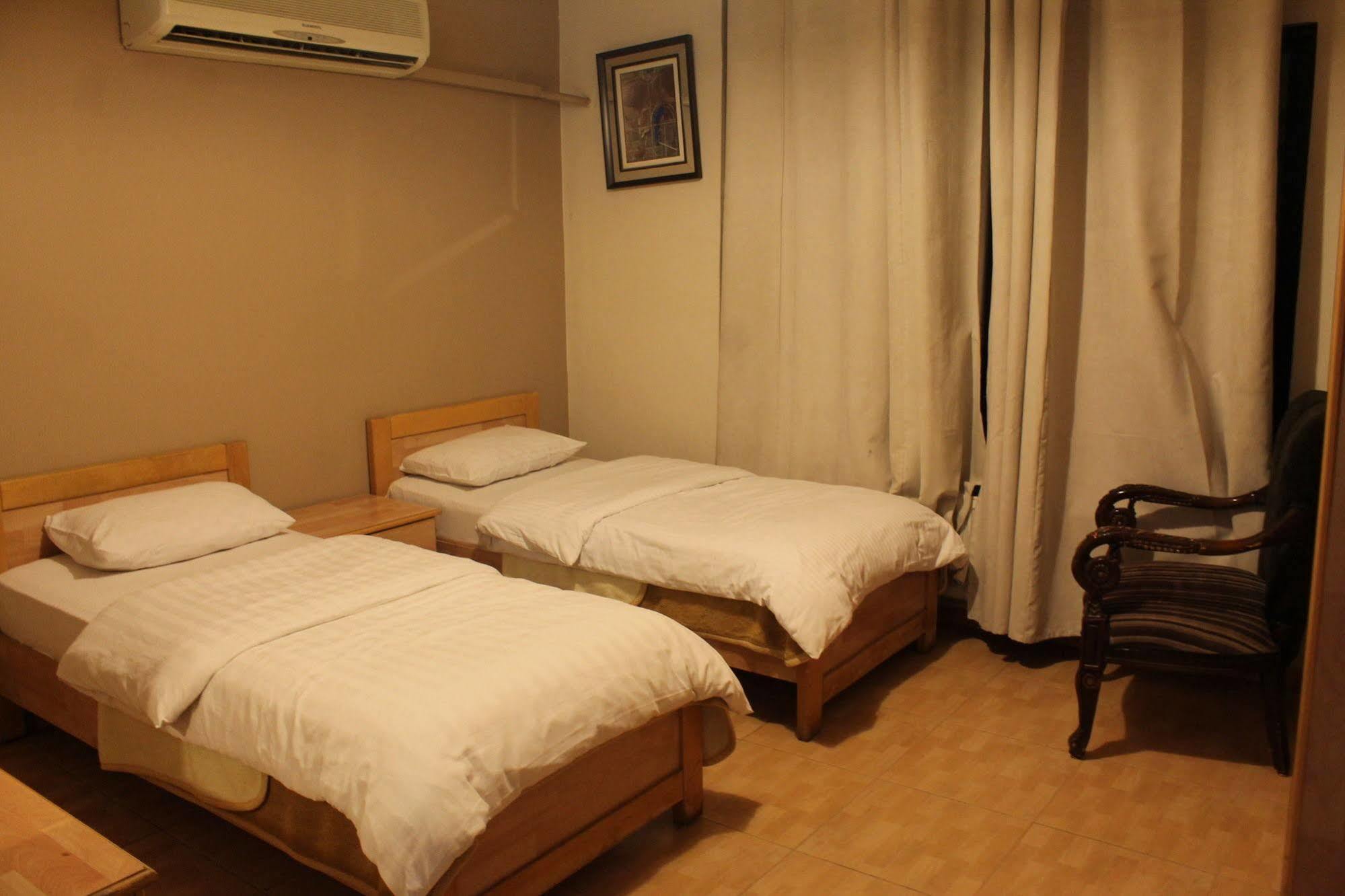 Alballouti Hotel Suites Amman Ngoại thất bức ảnh